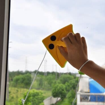 şüşə silen: Suse silen maqnitli Şuşe silen Şüşə silən Pəncərə silən pencere silen — 1