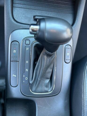 kia masin: Kia K3: 1.6 l | 2014 il Sedan — 7