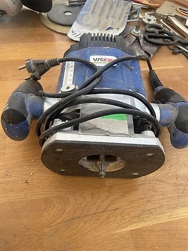 Elektrik alətləri dəsti Paketdə olanlar: - Marşrutlayıcı (frezer) –