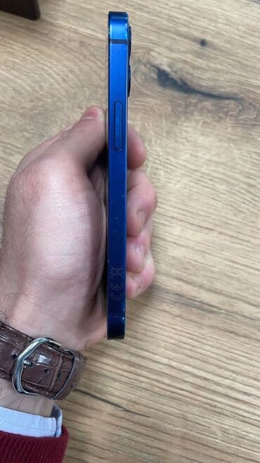 Lincoln: IPhone 12 mini, Голубой — 4