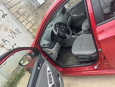 mator 80cc vəlo: Hyundai Accent: 1.4 l | 2014 il Sedan — 2
