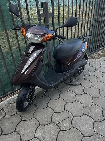 lapet satışı: Maped yamaha jog sa 36 4 tak ela vəziyyətdədi hec bir problemi yoxdu — 9