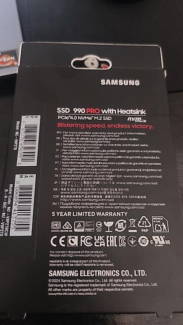 Elektron kitablar: Daxili SSD disk Samsung, 2 TB, M.2, Yeni — 3