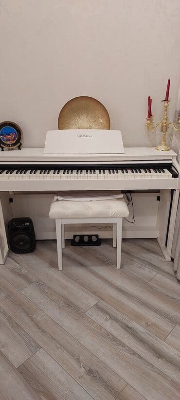 medeli piano: Piano, Rəqəmsal — 2