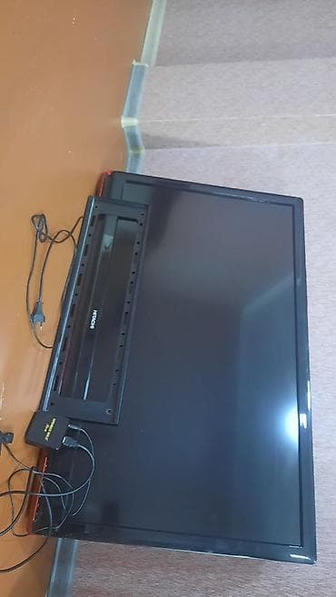 Hitachi plazma televiziya, təxmini 50–55 düym ekran ölçüsü. - Ekran — 1