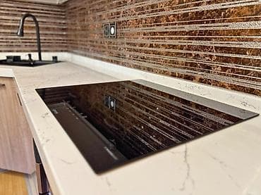 studio menziller: İcarəyə verilir 3 otaqlı yeni tikili 115 m², 8 Noyabr m. Kateqoriya — 8