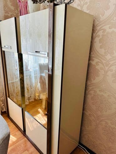 Açılan, Düz dolab, Bufet