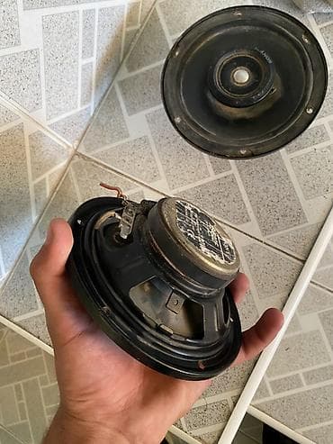 avto kalonka: 1 cüt sony qapi kalonkasi, arginaldir, bezproblemdir, 16 liqdir — 4