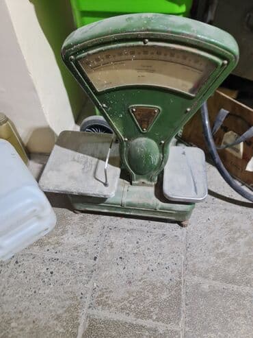 Ticarət tərəziləri: Məhsul: Retro mexaniki tərəzi Təsvir: - İki platformalı klassik — 1