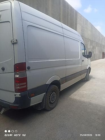 vurux masinlar: Mercedes-Benz Sprinter soyuduculu yük mikroavtobusu - Korpus: uzun və — 7