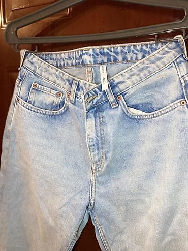 Cinslər: Hər biri 9 azn real istəyən əlaqə saxlasın. Məhsul: Qadın jeans — 8
