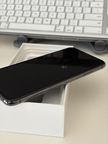 iphone 5 ekranı: IPhone Xs Max, 256 GB, Space Gray, Face ID — 7