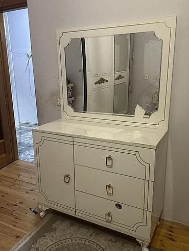 paxlava güzgü: Güzgülü — 3