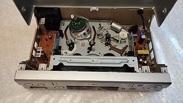 video reqstrator: Brend: LG. Model: GL172W. Təyinat: VHS dəstəkli video kassetləri PAL — 8