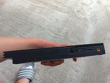 kitab alan: Sony PlayStation 2 Slim (PS2 Slim) oyun konsolu - Model: SCPH-7xxxx — 3