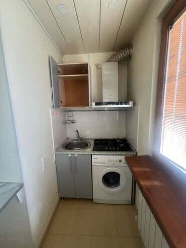 найти квартиру в аренду: Yeni günəşli,33 polis bölməsinin yanı,9 mərtəbənin,2-ci mərtəbəsində,3 — 8