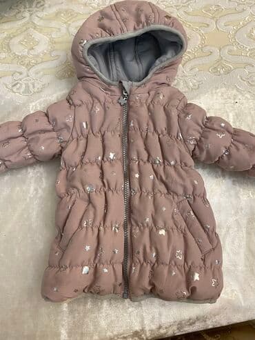 Kurtkalar: Koton firmasindan 2 terefli kurtka, 6-9 ay yazilib amma men qizima 1 — 1