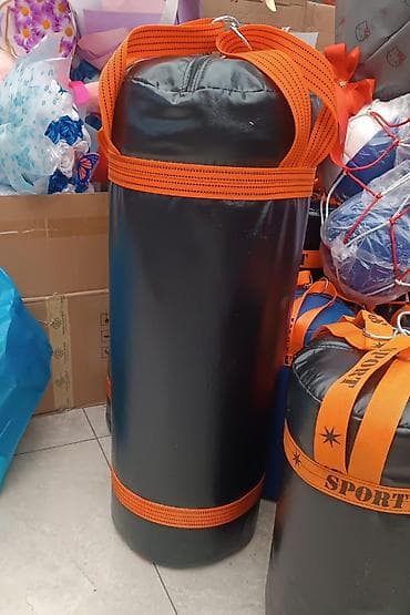 Uzunluğu 0.80 sm - Məhsul növü: Boks torbası - Forma: Silindrik - lalafo.az -da Uzunluğu 0.80 sm - Məhsul növü: Boks torbası - Forma: Silindrik -