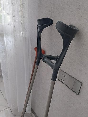 3 ü birlikdə 30 azn. Fiziki məhdudiyyətli insanlar və ya müvəqqəti