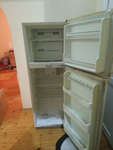 kişi üçün kamuflyaj kostyumlar: İki kameralı soyuducu - Üst kamera: dondurucu bölmə, əl ilə — 2