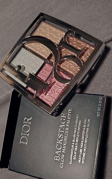 Lüks makiyaj seti – seçmə brendlərdən - Gucci Poudre De Beauté Éclat — 3