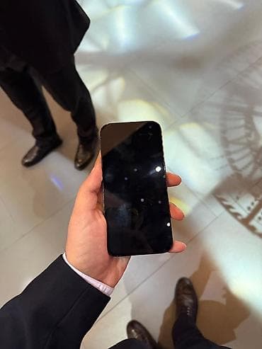 vip iphone 11: IPhone 14 Pro, 256 GB, Qara, Face ID — 6