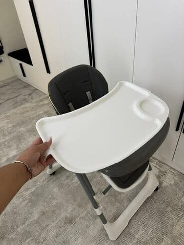 столики для автокресел: Uşaq yemək stulu - Bir təkəri qırıq olduğu üçün ucuz satılır — 2