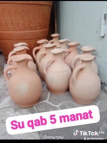 ağlayan gul: Bir vaza, Keramika — 3