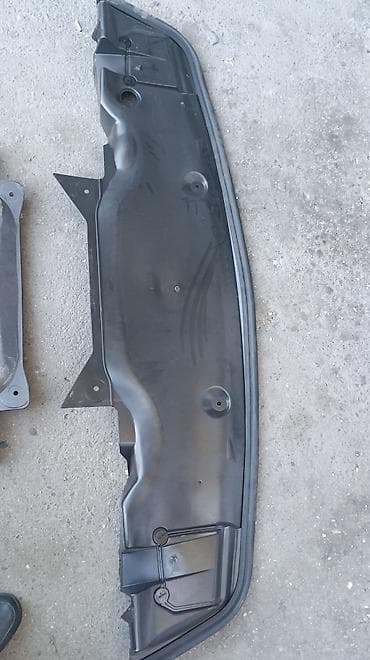 mercedes panel: Məhsul: Avtomobil üçün plastik alt qoruyucu və ön alt panel (2 hissə) — 2