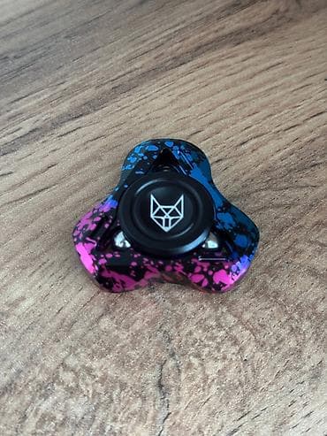 stres çarxı: Fox Neon Fidget Fidget Titanium toy - oyuncaq — stressi azaltmaq — 1