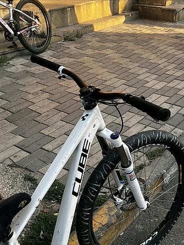 velo az: Əvvəla salam velosipedi satmaq səbəbim moto almaq üçündür. CUBE AİM — 8