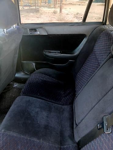 mini cooper 2009: Opel Astra Caravan (Universal) – gümüşü rəng Xüsusiyyətlər: - Kuzov — 7