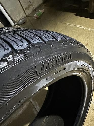 Pirelli təkər - Marka/model: Pirelli (yan divarda loqo görünür) -