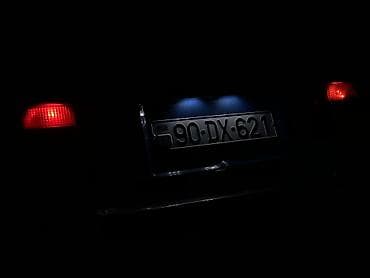 most 06: Salam . bir sozle masinin demirci krasqa isi var . cörekli masindi — 3