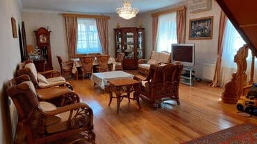 berdede satiliq evler: 8 otaq, 310 kv. m, Orta təmir — 17