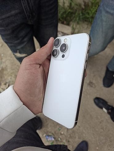 iphone 13 max: IPhone X — 1