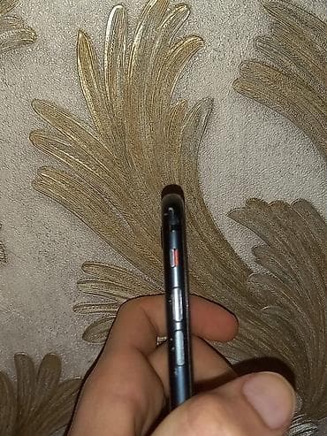 telfo: IPhone 7 Plus, 128 GB, Qara, Barmaq izi — 8