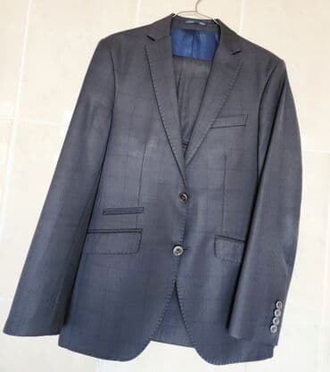 kişi ucun klassik qara kostyum: Kostyum 46 razmer — 1