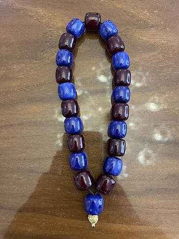 qızıl göz muncuğu: Katalin və köhnə vişnə bakalit təsbeh.Dolu tərkibdir — 2