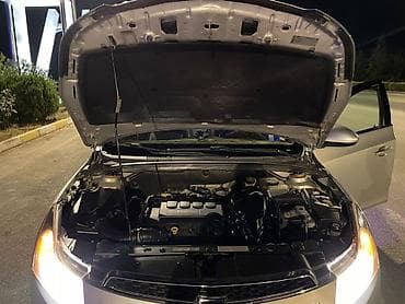 opel astra h oluxanasi: Chevrolet Cruze: 1.4 l | 2015 il 276000 km Sedan — 5