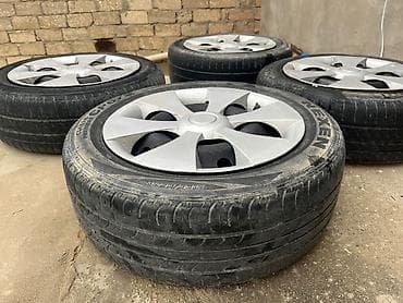 Su nəqliyyatı: İşlənmiş Şin Continental 185 / 55 / R 15 — 8