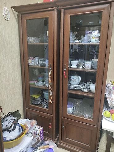 stenka: Salam. Normal vəziyyətdədir, iki ədəd var, bir ədədi 10 AZN, ikisi bir — 2