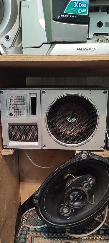 islenmis sazz modem satilir: S90 GUCLU KALONKA RUSİYADA GELİB Səs sistemi və akustik kolonka dəsti — 1
