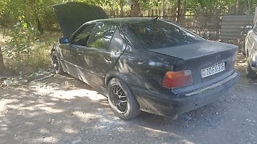 oyuncaq bmw: BMW 3 series: 1.6 l | 1991 il Sedan — 8