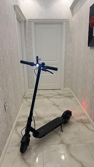 Elektrik nəqliyyatı: Elektrik skuter – Xiaomi Mi Electric Scooter (qara) - — 3