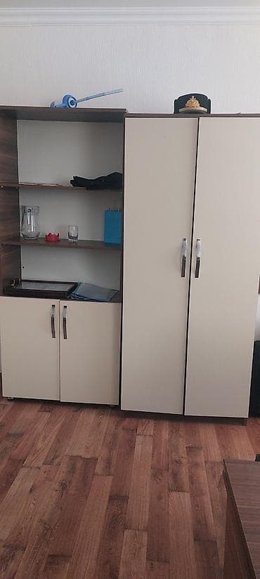 Ofis mebelləri ofisə aid hər şey var nə istəsəz ikinci əl amma çox əla