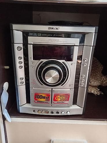 audi 6: Sony MHC-GNZ7D mini Hi-Fi disk yeri işlənir qalan hər şey idealdır — 2