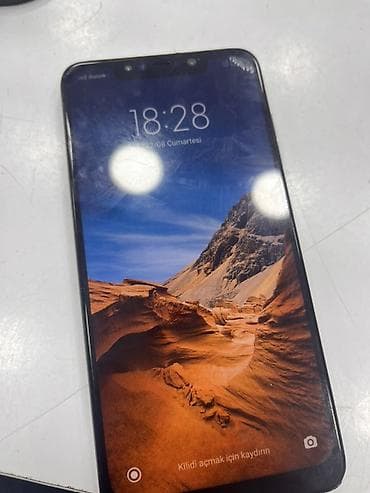 orjinal iphone adapter: Poco Pocophone F1, 64 GB, rəng - Qara — 2