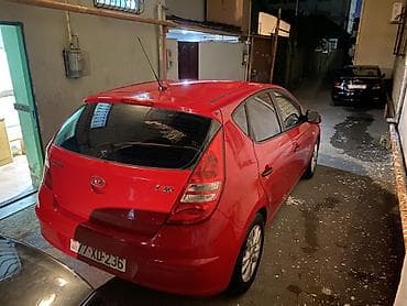 oturacaq uzlukler: Hyundai i30: 1.4 l | 2008 il Hetçbek — 5