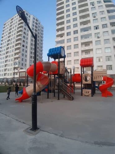 xutor kiraye: Qaradağ Rayonu, Lokbatan dairəsində Binə Ticarət mərkəzi ilə üz-üzə — 18